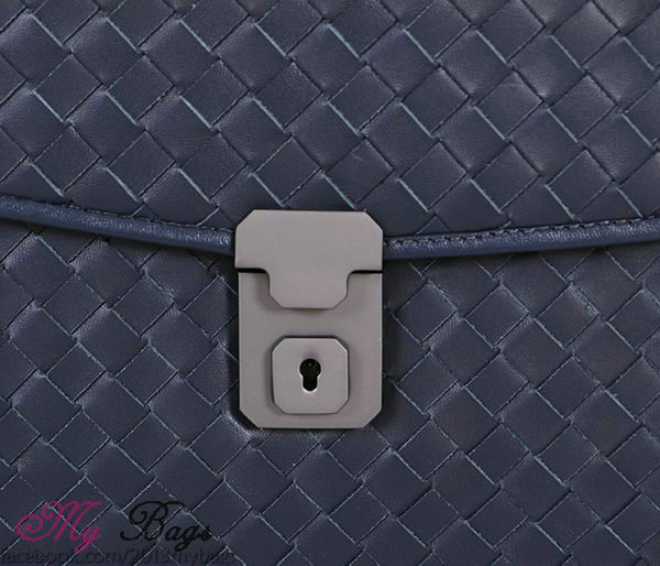 Bottega Veneta intrecciato clutch BV90571 blue